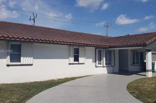 9835 SW 56th St, Miami, FL 33165 - Photo 2
