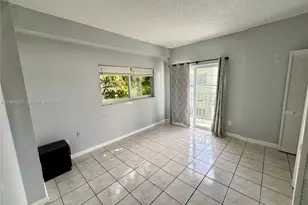 1960 Marseille Dr, Miami Beach, FL 33141 - Photo 2