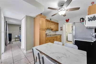 19137 NW 47th Ave, Miami Gardens, FL 33055 - Photo 4