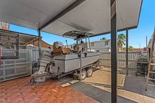 19137 NW 47th Ave, Miami Gardens, FL 33055 - Photo 24