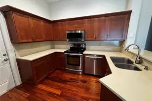 1536 Presidio Dr, Weston, FL 33327 - Photo 12
