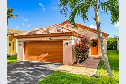 1536 Presidio Dr, Weston, FL 33327 - Photo 4