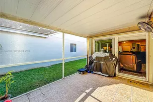 1536 Presidio Dr, Weston, FL 33327 - Photo 50