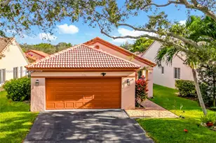 1536 Presidio Dr, Weston, FL 33327 - Photo 1