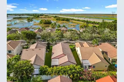 1536 Presidio Dr, Weston, FL 33327 - Photo 56