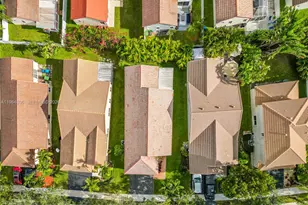 1536 Presidio Dr, Weston, FL 33327 - Photo 50