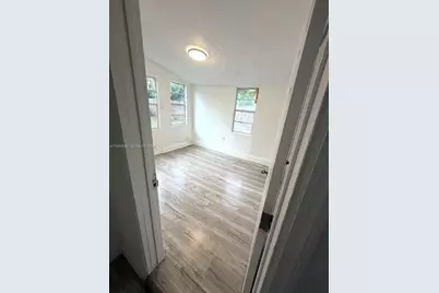 326 NW 96th Street #1, Miami, FL 33150 - Photo 18