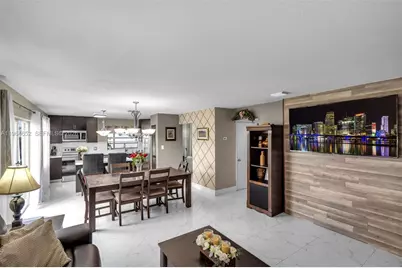 8253 NW 192nd Ter, Hialeah, FL 33015 - Photo 10