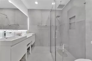 16895 NE 4th Pl, North Miami Beach, FL 33162 - Photo 12