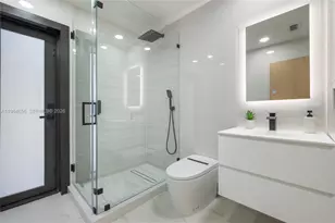 2415 NE 35th Dr, Fort Lauderdale, FL 33308 - Photo 34