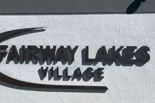 922 NW 106th Ave Cir, Miami, FL 33172 - Photo 2