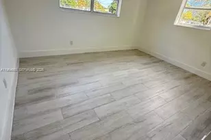 4600 SW 33rd Dr, West Park, FL 33023 - Photo 10