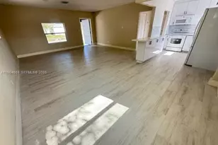 4600 SW 33rd Dr, West Park, FL 33023 - Photo 4