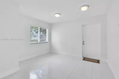 3175 NW 43rd St, Miami, FL 33142 - Photo 12