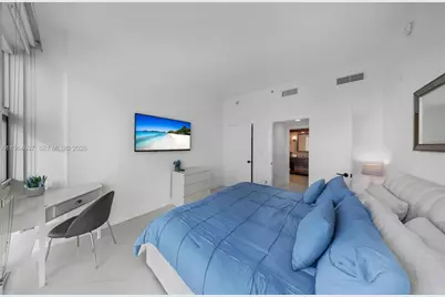 6801 Collins Ave #PH11 / Deed PH02, Miami Beach, FL 33141 - Photo 14