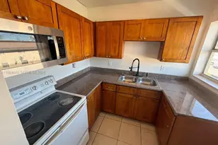 5491 W 24th Ave, Hialeah, FL 33016 - Photo 10