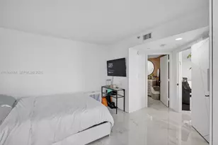 1000 Island Blvd, Aventura, FL 33160 - Photo 28
