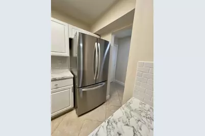 200 W Park Dr #207-1, Miami, FL 33172 - Photo 8