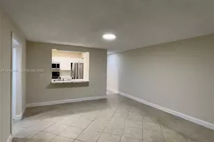 200 W Park Dr, Miami, FL 33172 - Photo 14