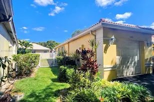 4309 Pine Ridge Ct, Weston, FL 33331 - Photo 4