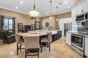 1306 Crossbill Ct, Weston, FL 33327 - Photo 12