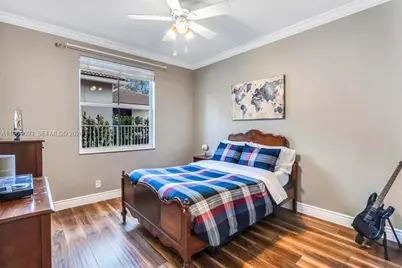 1306 Crossbill Ct, Weston, FL 33327 - Photo 24