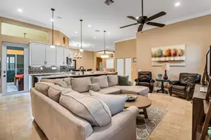 1306 Crossbill Ct, Weston, FL 33327 - Photo 16