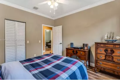 1306 Crossbill Ct, Weston, FL 33327 - Photo 24