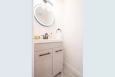 8760 NW 97th Ave #203, Doral, FL 33178 - Photo 8