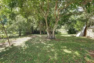 305 N 13th St, Fort Pierce, FL 34950 - Photo 12