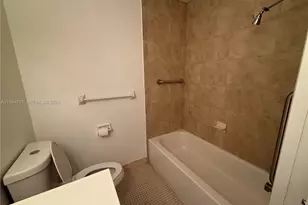 5300 Washington St, Hollywood, FL 33021 - Photo 6