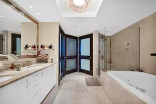 1331 Brickell Bay Dr, Miami, FL 33131 - Photo 18