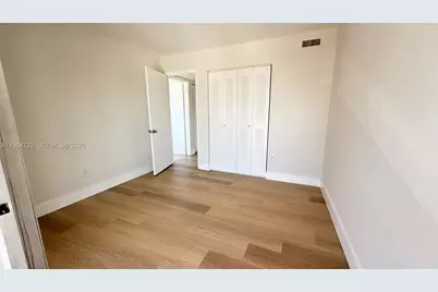 9705 Hammocks Blvd #201, Miami, FL 33196 - Photo 6