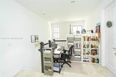 11660 SW 13th Ct, Pembroke Pines, FL 33025 - Photo 24