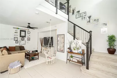 11660 SW 13th Ct, Pembroke Pines, FL 33025 - Photo 10