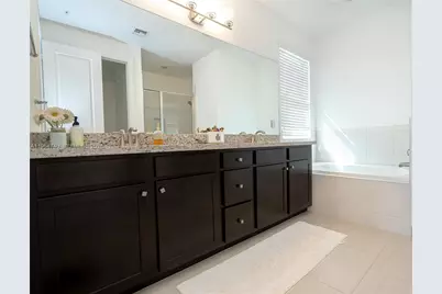 11660 SW 13th Ct, Pembroke Pines, FL 33025 - Photo 26