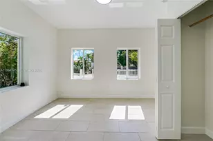 1139 NW 37th St, Miami, FL 33127 - Photo 14