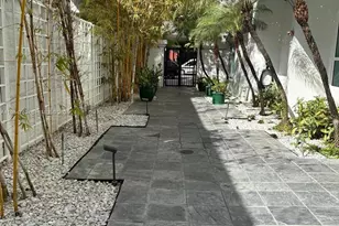 234 NE 3rd St, Miami, FL 33132 - Photo 20