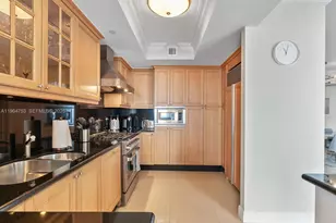 17875 Collins Ave, Sunny Isles Beach, FL 33160 - Photo 20