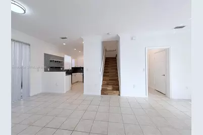 792 NW 170th Ter #792, Pembroke Pines, FL 33028 - Photo 10