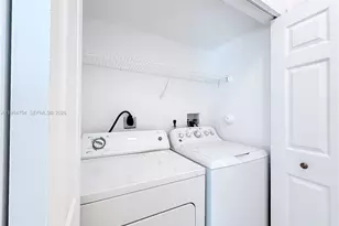 792 NW 170th Terrace, Pembroke Pines, FL 33028 - Photo 12