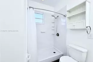 792 NW 170th Terrace, Pembroke Pines, FL 33028 - Photo 18