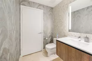 88 SW 7th St, Miami, FL 33130 - Photo 30