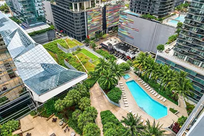 88 SW 7th St #2204, Miami, FL 33130 - Photo 36