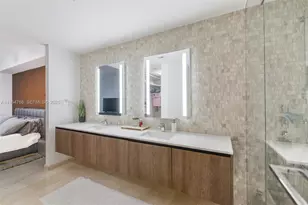 88 SW 7th St, Miami, FL 33130 - Photo 20