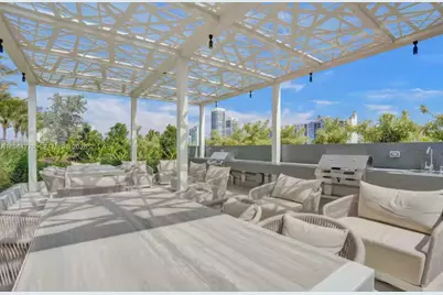 580 72 #1713, Miami Beach, FL 33141 - Photo 18