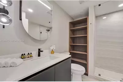 580 72 #1713, Miami Beach, FL 33141 - Photo 10