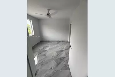 166 NE 70th St, Miami, FL 33138 - Photo 10