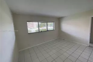 1450 Atlantic Shores Blvd, Hallandale Beach, FL 33009 - Photo 12