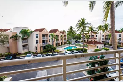 2721 Ocean Club Blvd #303, Hollywood, FL 33019 - Photo 1